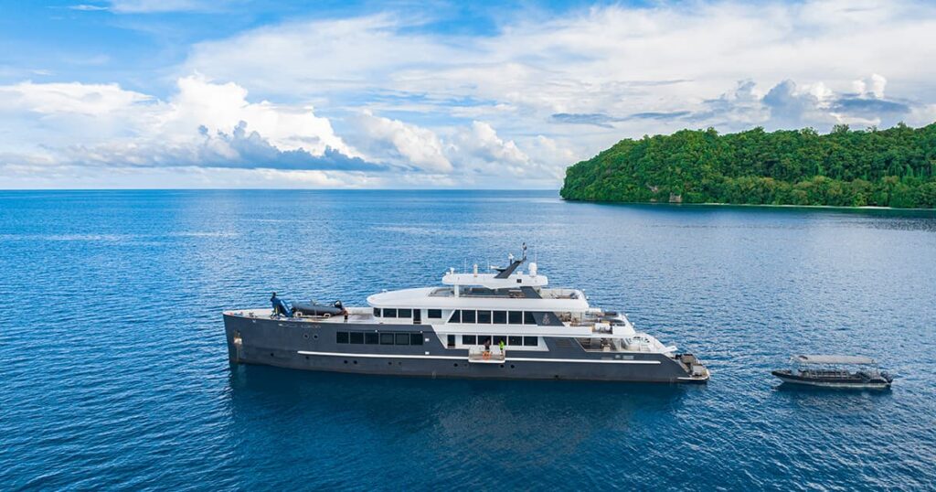13員工旅遊-帛琉超級遊艇