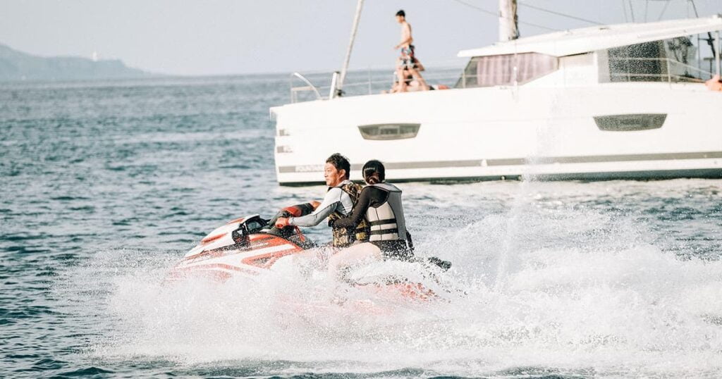 5員工旅遊-遊艇水上摩托車